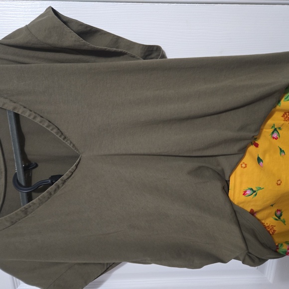 Frame & Boston Proper - Picture 4 of 5